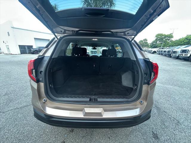 Photo of 2018 Coppertino Metallic GMC Terrain