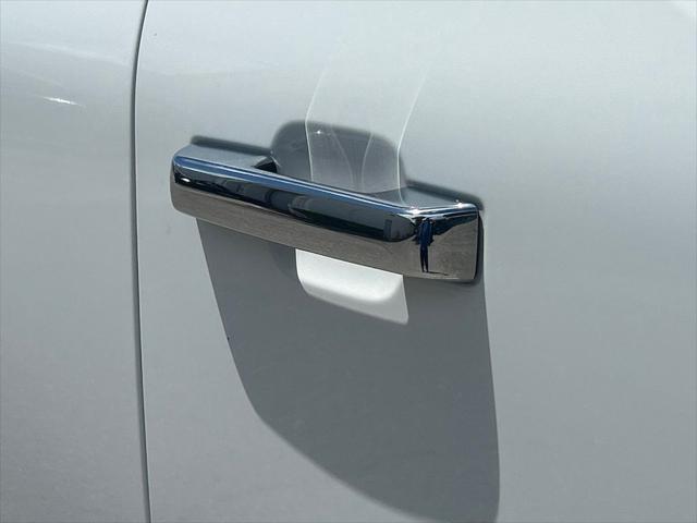 Photo of 2024 Oxford White Ford F-150