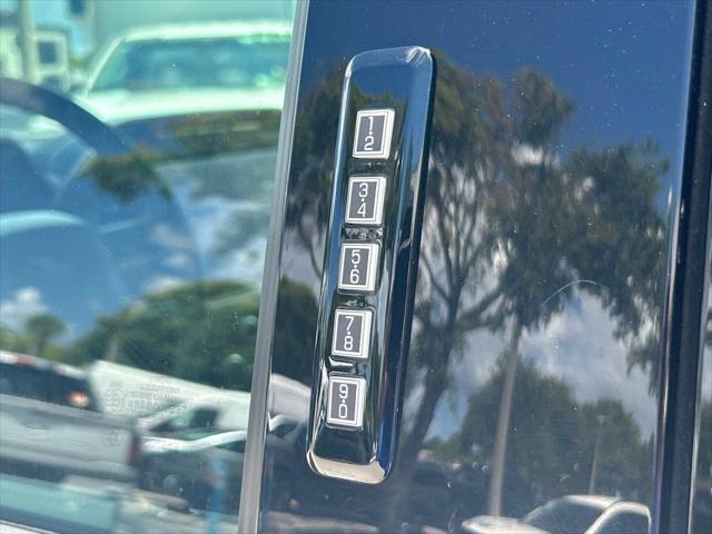 Photo of 2024 Oxford White Ford F-150