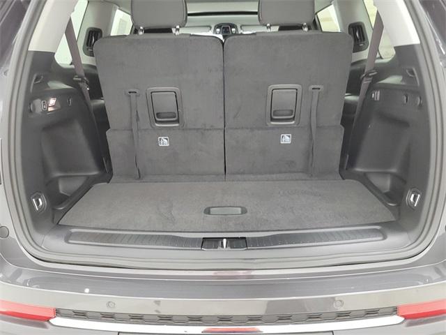 Photo of 2021 Baltic Gray Metallic Clearcoat Jeep Grand Cherokee L