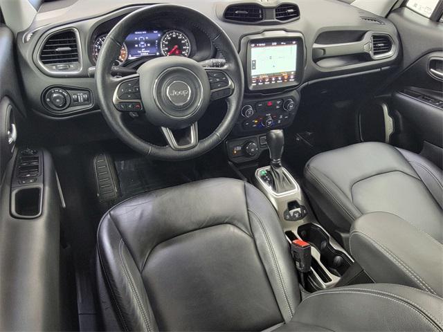 Photo of 2021 Alpine White Clearcoat Jeep Renegade