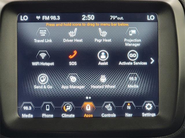 Photo of 2021 Alpine White Clearcoat Jeep Renegade