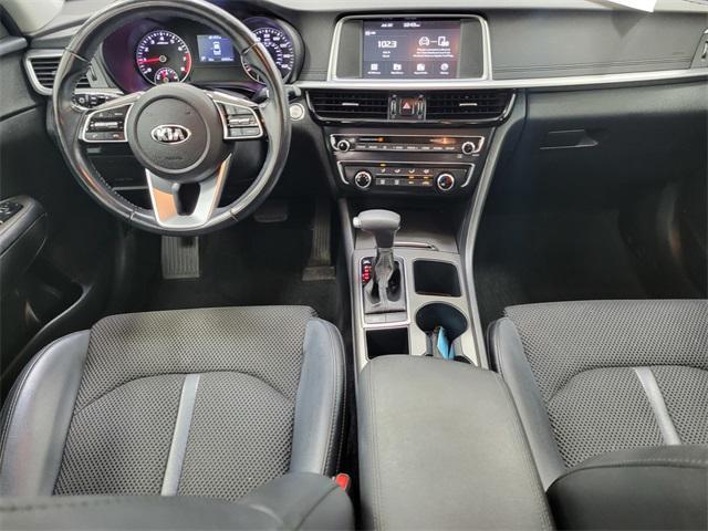 Photo of 2020 Ebony Black Kia Optima