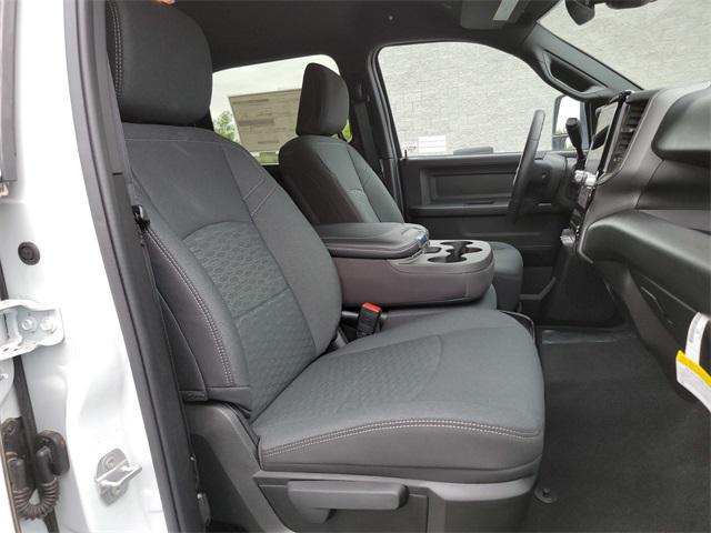 Photo of 2025 Bright White Clearcoat RAM 2500