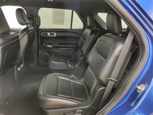 Photo of 2020 Atlas Blue Metallic Ford Explorer