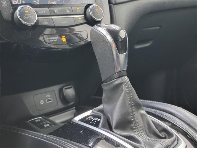 Photo of 2019 Scarlet Ember Tintcoat Nissan Rogue