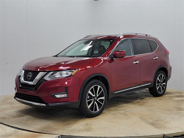 Photo of 2019 Scarlet Ember Tintcoat Nissan Rogue