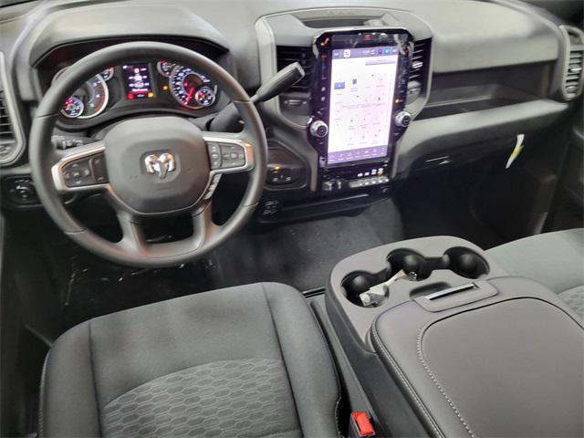 Photo of 2025 Diamond Black Crystal Pearlcoat RAM 2500