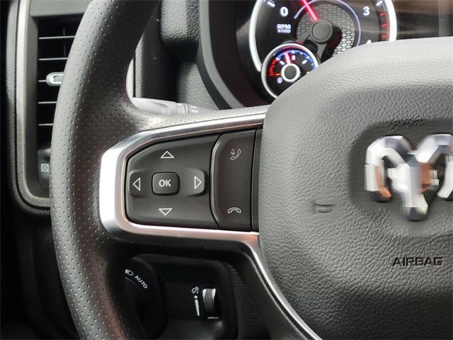 Photo of 2025 Diamond Black Crystal Pearlcoat RAM 2500