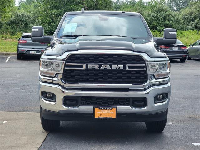 Photo of 2024 Diamond Black Crystal Pearlcoat RAM 2500