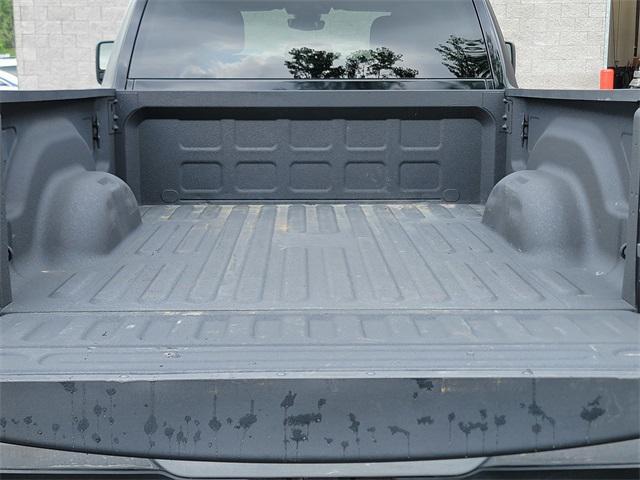 Photo of 2024 Diamond Black Crystal Pearlcoat RAM 2500