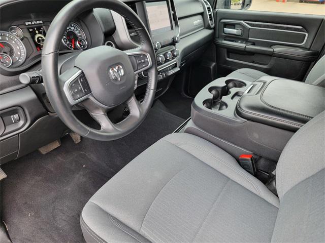 Photo of 2024 Diamond Black Crystal Pearlcoat RAM 2500