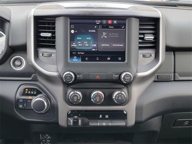 Photo of 2024 Diamond Black Crystal Pearlcoat RAM 2500