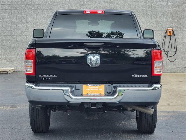 Photo of 2024 Diamond Black Crystal Pearlcoat RAM 2500