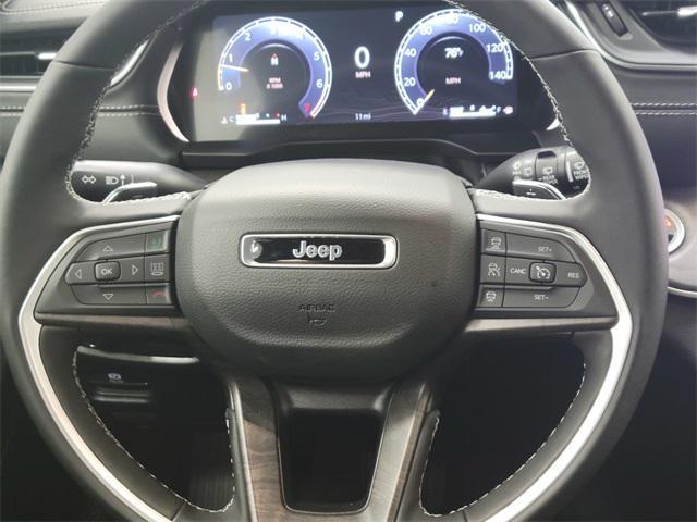 Photo of 2025 Baltic Gray Metallic Clearcoat Jeep Grand Cherokee L