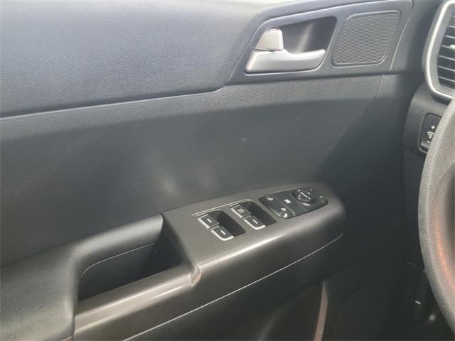 Photo of 2020 Black Cherry Pearl Kia Sportage