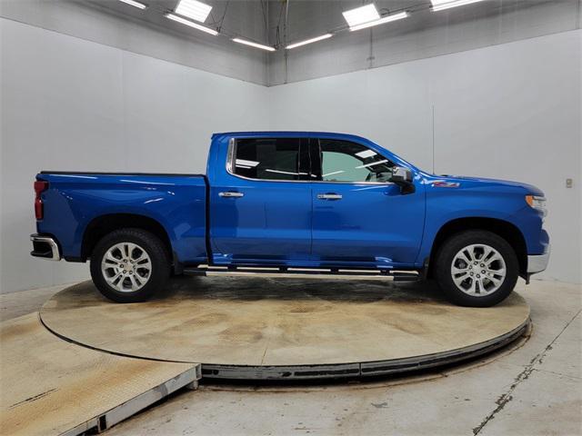 Photo of 2022 Glacier Blue Metallic Chevrolet Silverado 1500