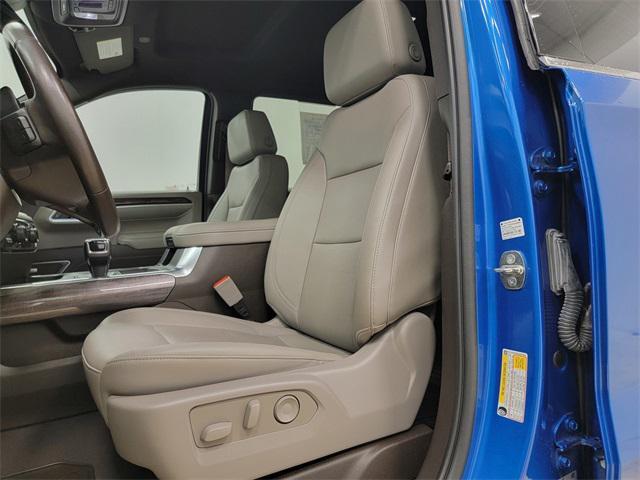 Photo of 2022 Glacier Blue Metallic Chevrolet Silverado 1500
