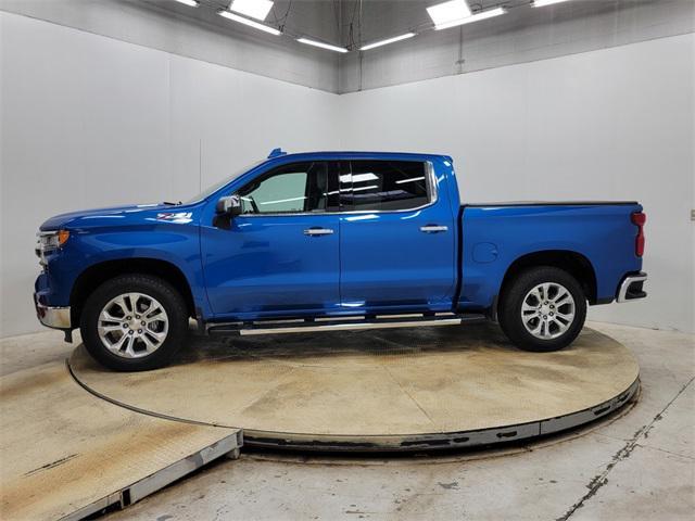 Photo of 2022 Glacier Blue Metallic Chevrolet Silverado 1500