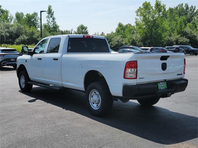 Photo of 2024 Bright White Clearcoat RAM 2500