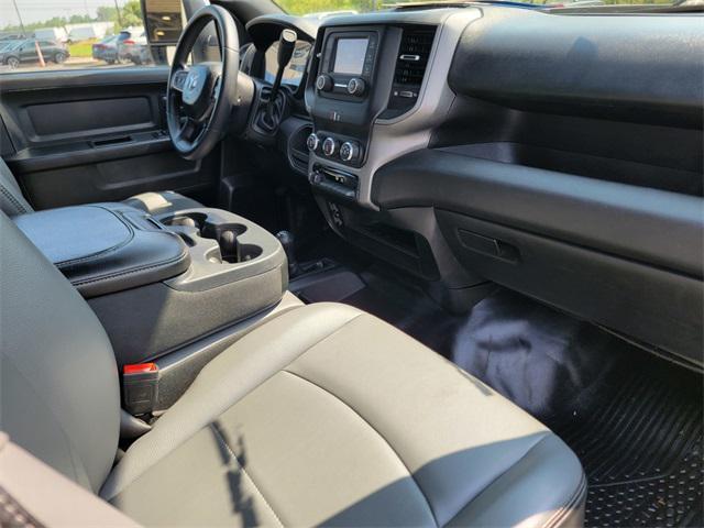 Photo of 2024 Bright White Clearcoat RAM 2500