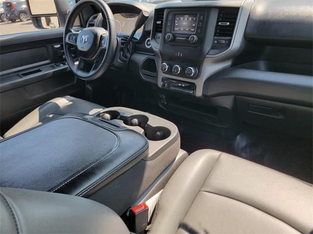 Photo of 2024 Bright White Clearcoat RAM 2500