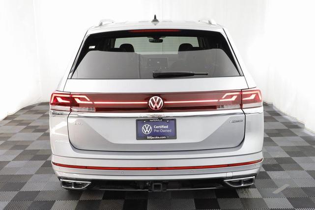 Photo of 2025 Silver Mist Volkswagen Atlas