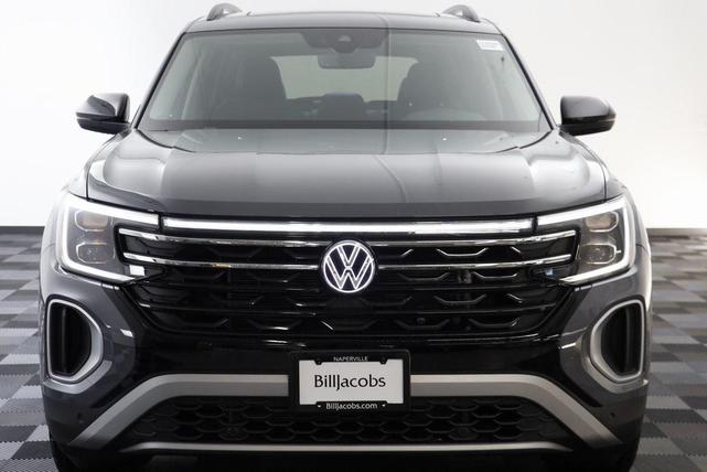 Photo of 2025 Pure Gray Volkswagen Atlas