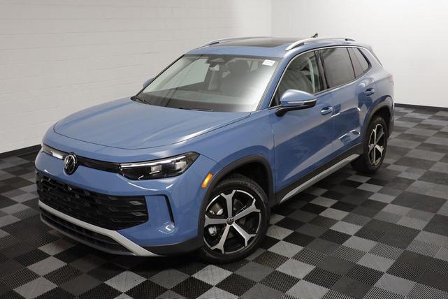 Photo of 2025 Monterey Blue Pearl Volkswagen Tiguan