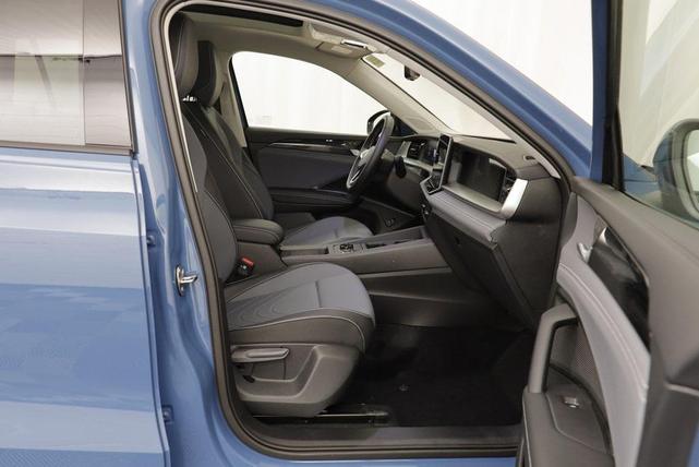 Photo of 2025 Monterey Blue Pearl Volkswagen Tiguan