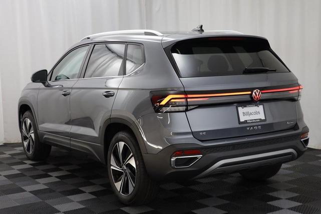 Photo of 2025 Platinum Gray Volkswagen Taos