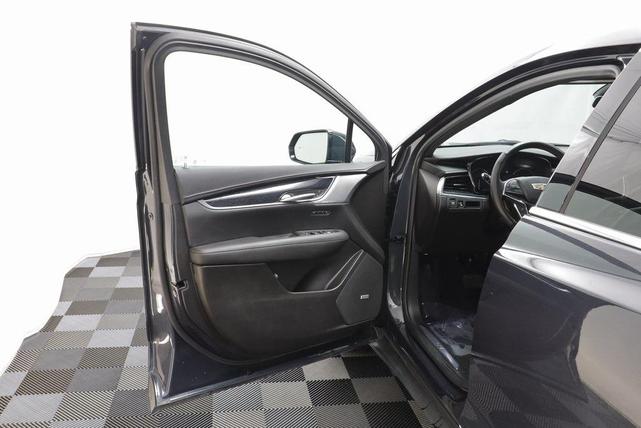 Photo of 2023 Wilder Metallic Cadillac XT5