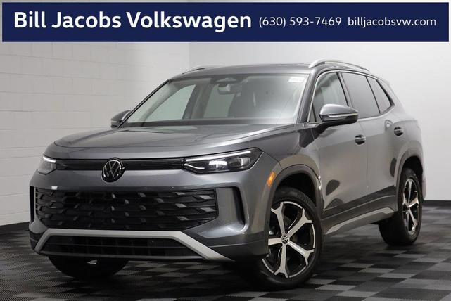 Photo of 2025 Platinum Gray Volkswagen Tiguan