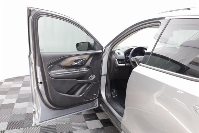 Photo of 2023 Ebony Twilight Metallic GMC Terrain