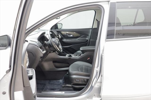Photo of 2023 Ebony Twilight Metallic GMC Terrain