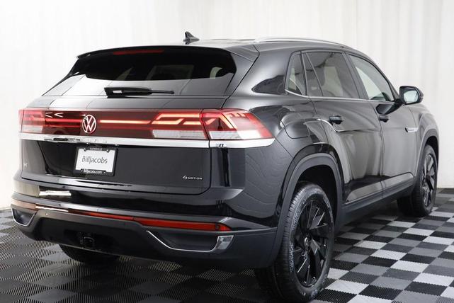 Photo of 2025 Deep Black Volkswagen Atlas Cross Sport