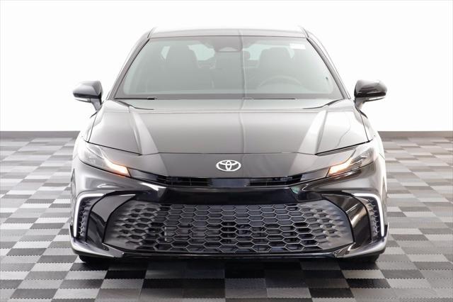 Photo of 2025 Midnight Black Metallic Toyota Camry