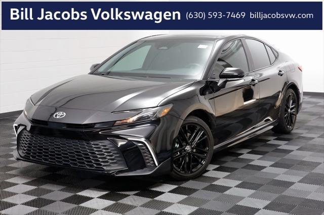 Photo of 2025 Midnight Black Metallic Toyota Camry