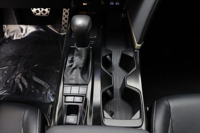 Photo of 2025 Midnight Black Metallic Toyota Camry