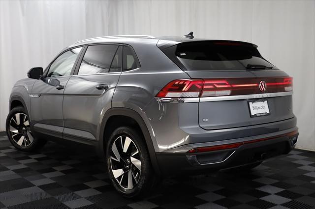 Photo of 2025 Platinum Gray Volkswagen Atlas Cross Sport