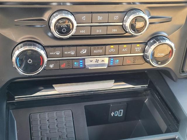 Photo of 2024 Star White Ford F-250