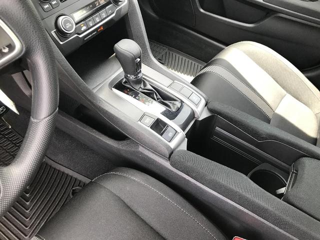 Photo of 2020 Red Honda Civic