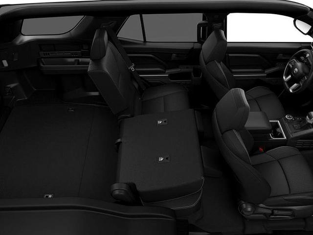 Photo of 2025 White Toyota 4Runner