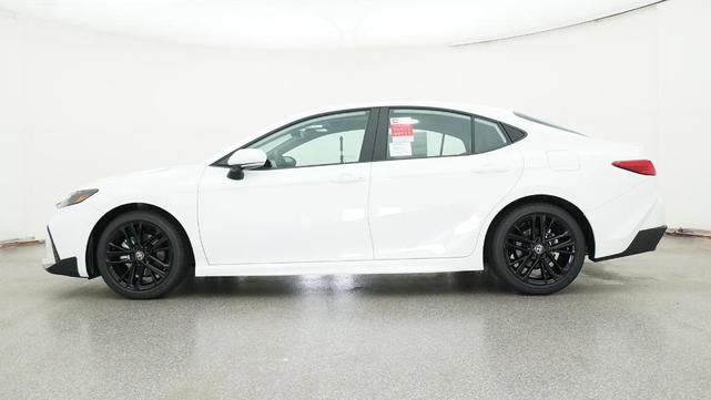 Photo of 2025 White Toyota Camry