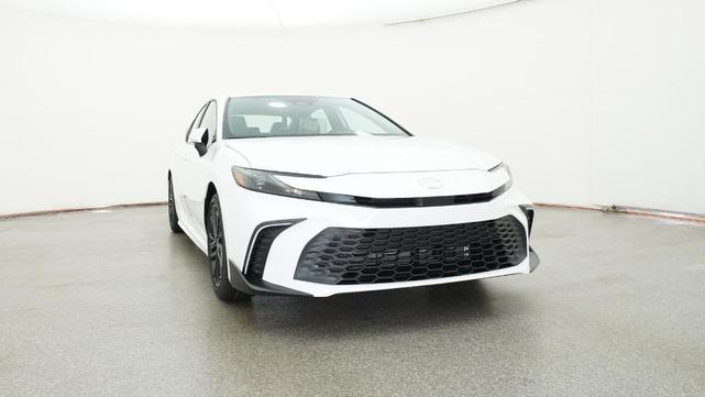 Photo of 2025 White Toyota Camry