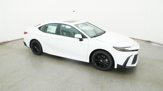Photo of 2025 White Toyota Camry