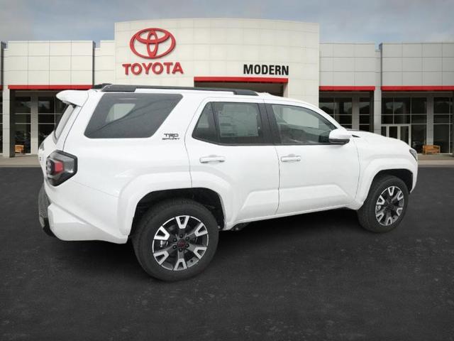 Photo of 2025 White Toyota 4Runner