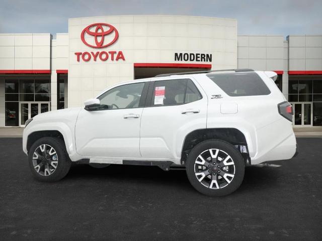 Photo of 2025 White Toyota 4Runner