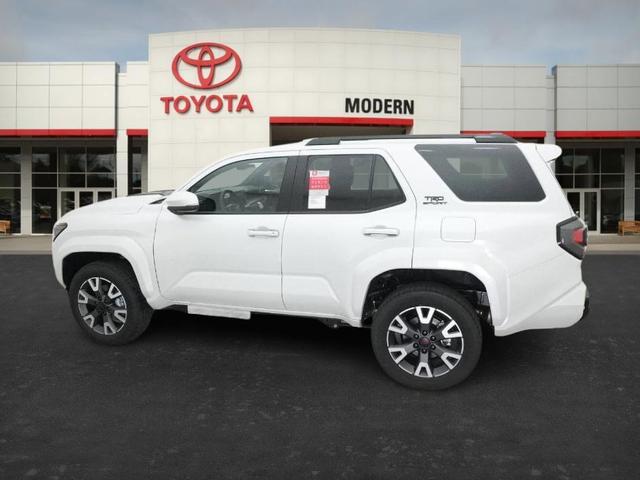 Photo of 2025 White Toyota 4Runner