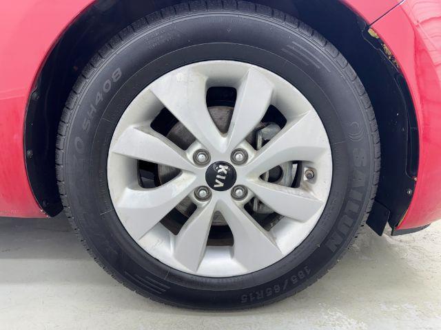 Photo of 2016 Red Kia Rio